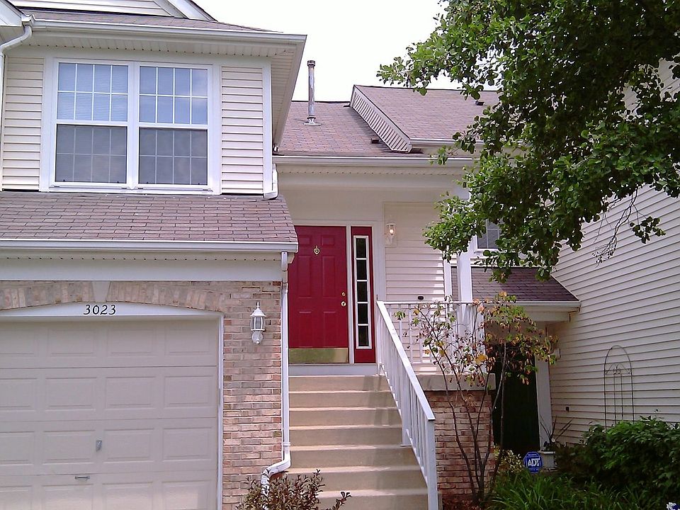 1st image of 3023 Autumn Lake Dr