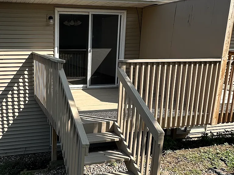 404 Whispering Ln — Photo 20