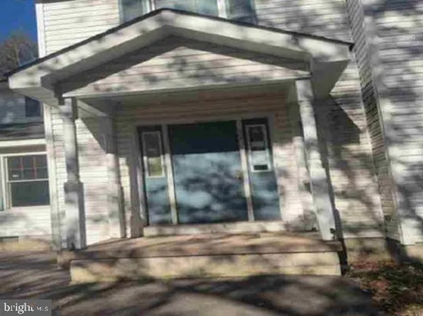 2279 Green Rd, Tobyhanna, PA 18466