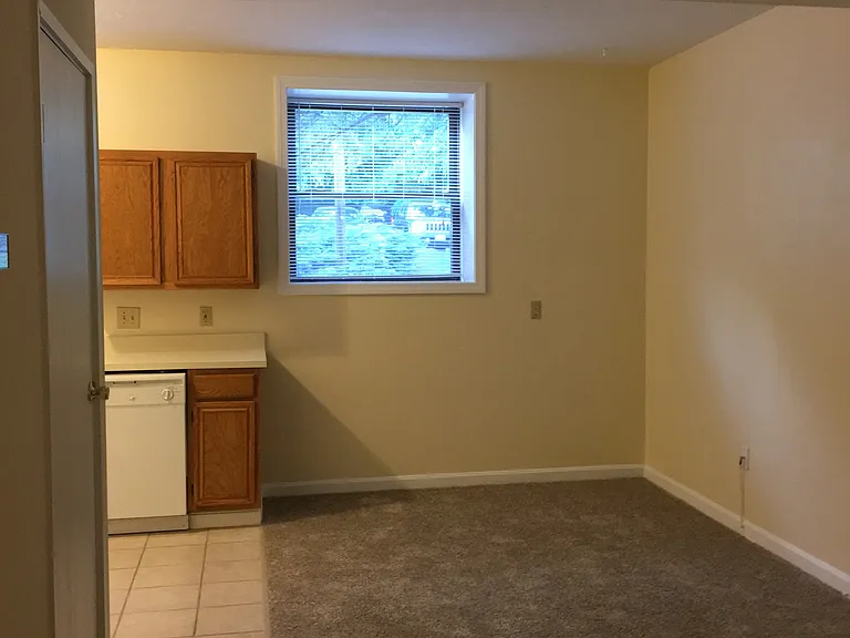 The Residences at the Falls — Photo 10