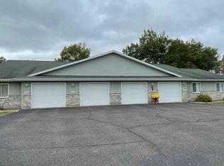 404 Twin Oak Dr #10463970, Altoona, WI 54720