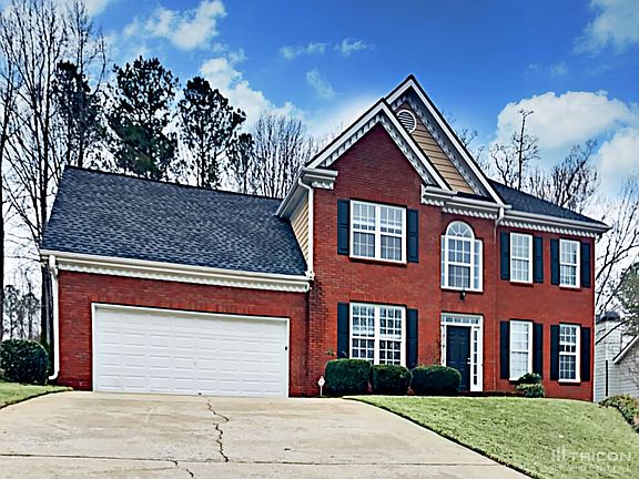 2nd image of 2714 Calumet Farm Ln