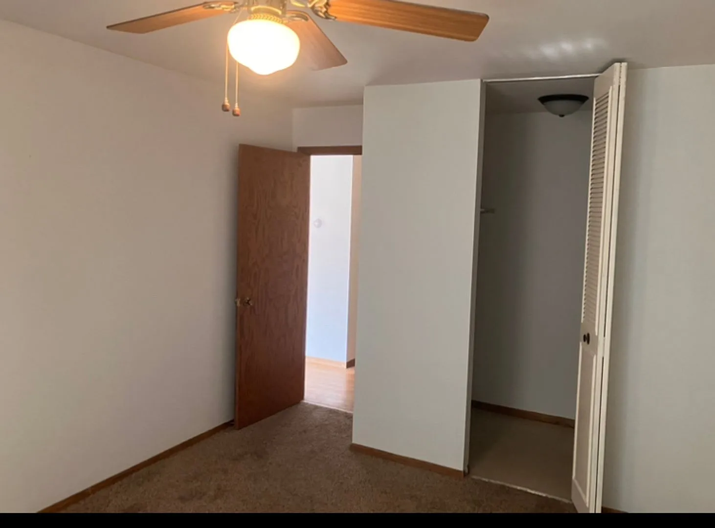 Heritage House Apartments — Photo 4