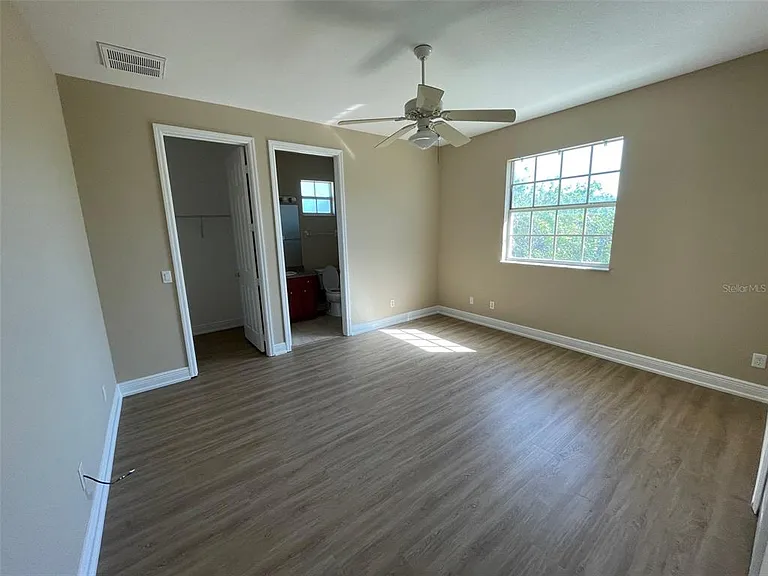 10365 Pendleton Ave — Photo 7