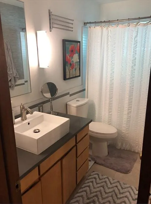 3 bed, 1207 sqft, $2,400 — Photo 2