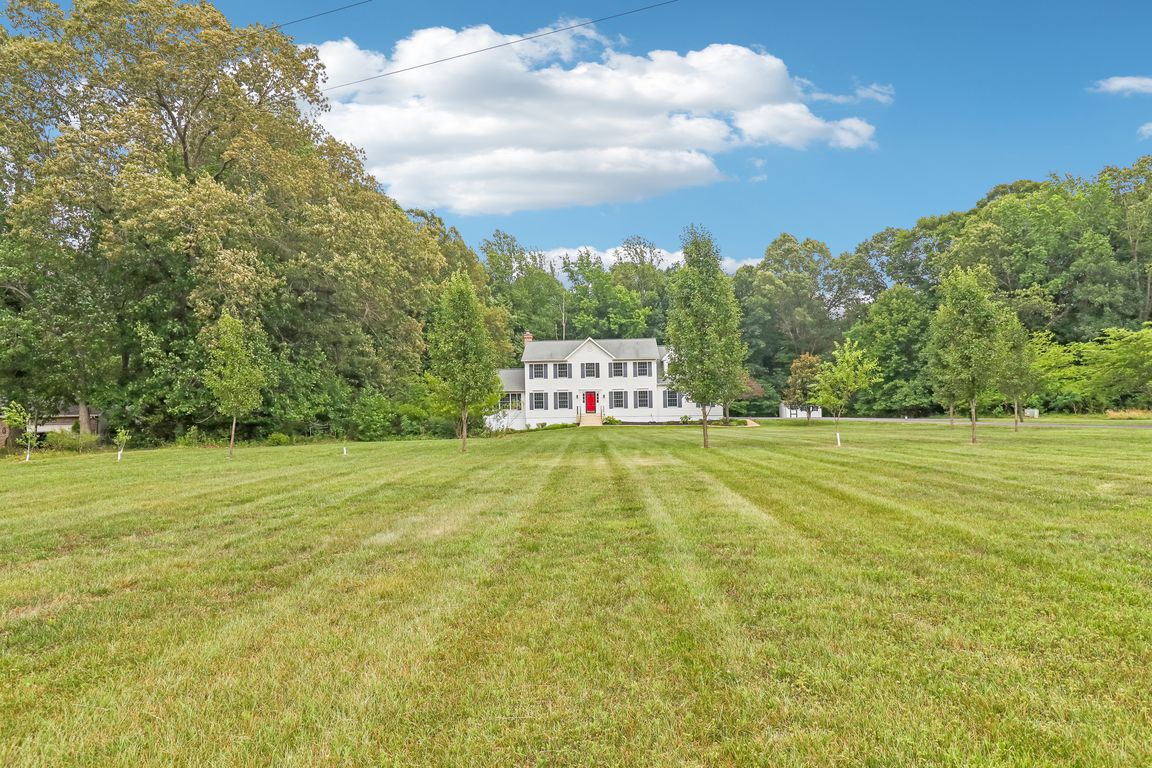 Bryantown Rd-S1906-001.jpg