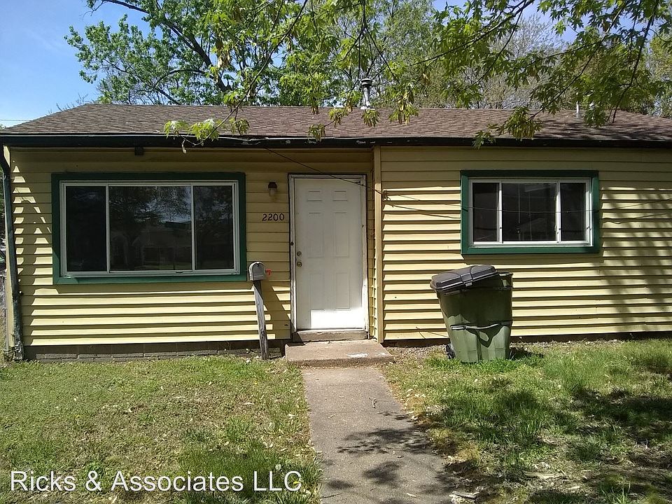1st image of 2200 N 29th St