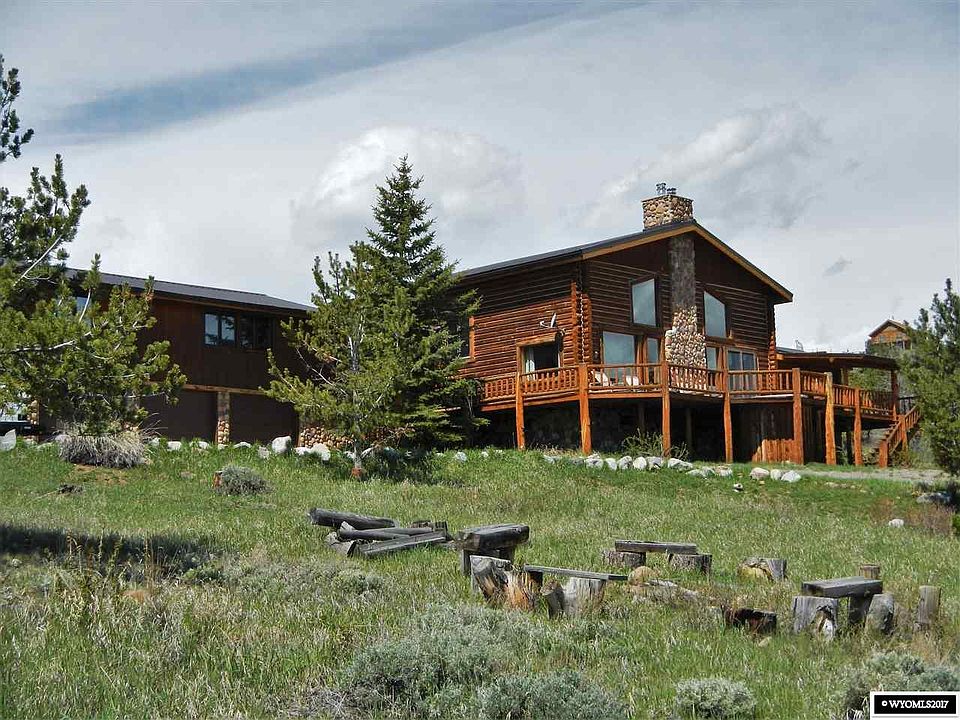 1st image of 19 Green River Dr