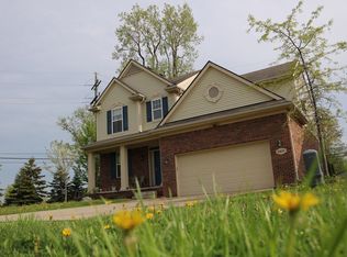 33455 Birchlawn UNIT 33, Westland, MI 48185