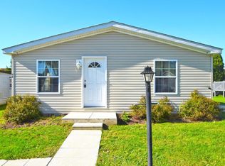 98 Columbia Dr, Cheswick, PA 15024