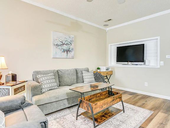 2nd image of 8134 Oldfield Rd SW Unit 7