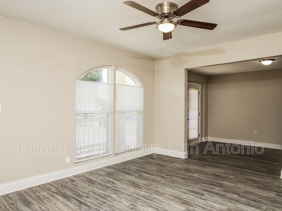 5th image of 7810 Glen Side Dr