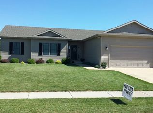 409 Glenn Dr, Chatham, IL 62629