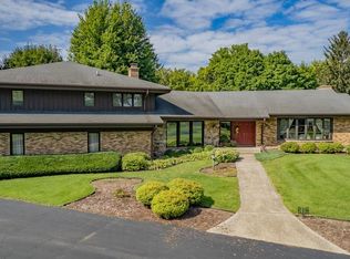 109 E Countryside Dr, Shannon, IL 61078