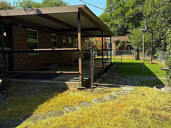 4th image of 125 Glenhaven Dr