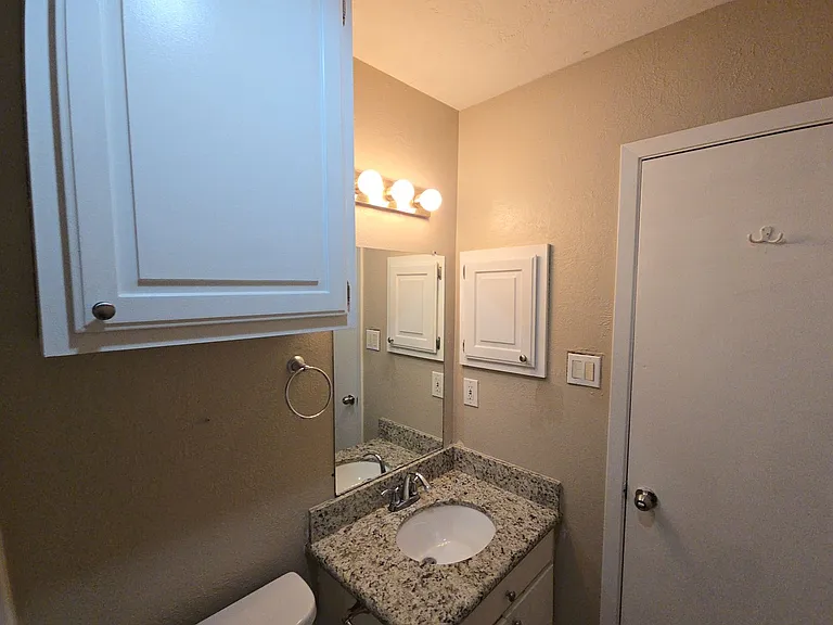 629 W Ridge Dr — Photo 20