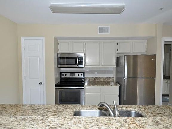 5th image of 494 N Pin Oak 308 Pl