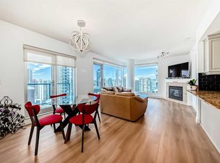 910 5th Ave SW #2408, Calgary, AB T2P 0C3