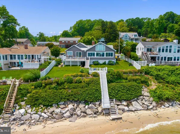 3412 Bayview Dr, Chesapeake Beach, MD 20732