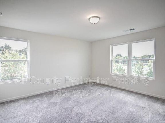 5th image of 301 Penn Station Way