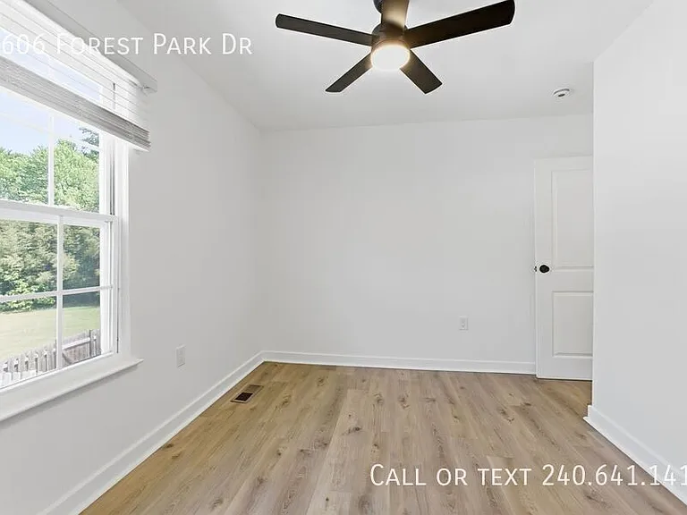 1606 Forest Park Dr — Photo 13