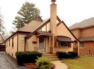 1341 Lundergan Ave, Park Ridge, IL 60068