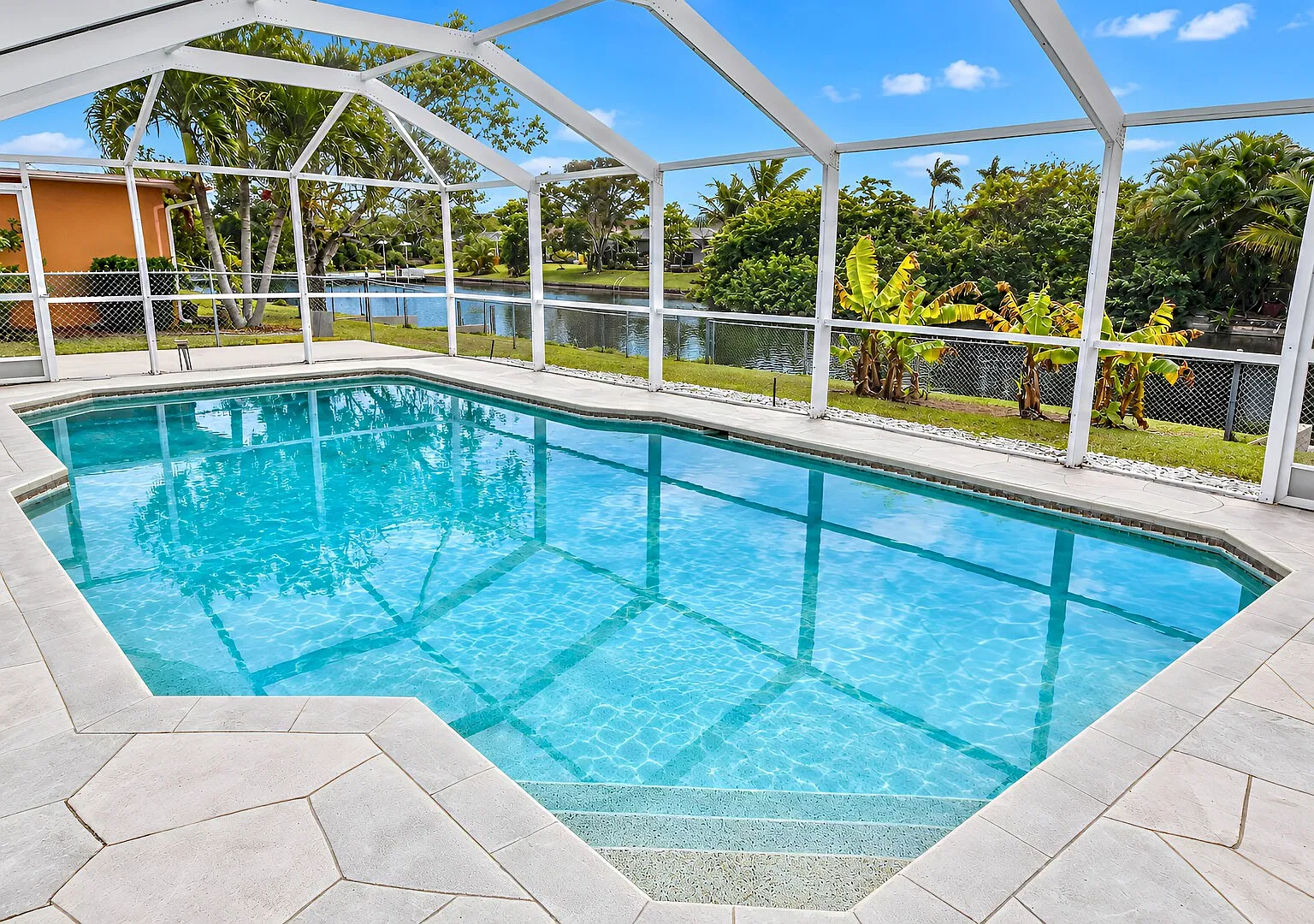 Talita | Canal Home, Heated Pool & fanced Yard — Photo 1