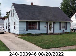 241 Topsfield Rd, Columbus, OH 43228