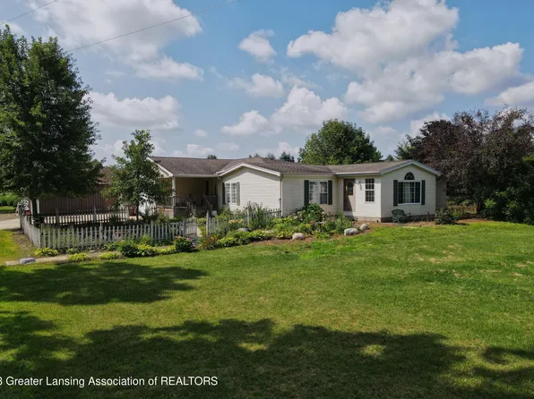 8093 Bellevue Rd, Eaton Rapids, MI 48827