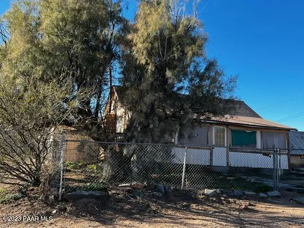 18200 S Wolf Run Trl, Mayer, AZ 86333