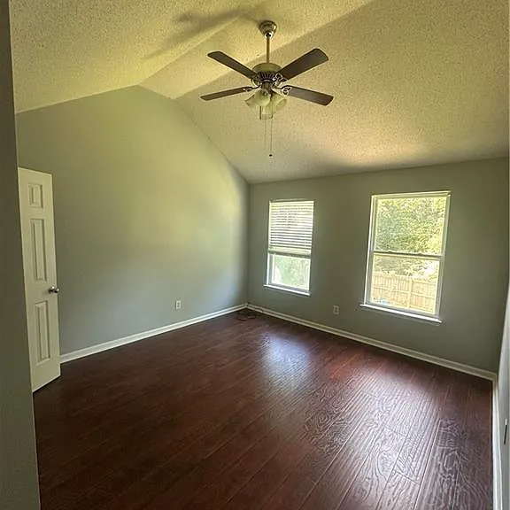4935 Notting Glen Ln — Photo 28