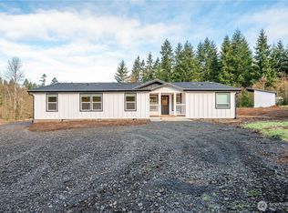 1728 Spirit Lake Highway, Castle Rock, WA 98611