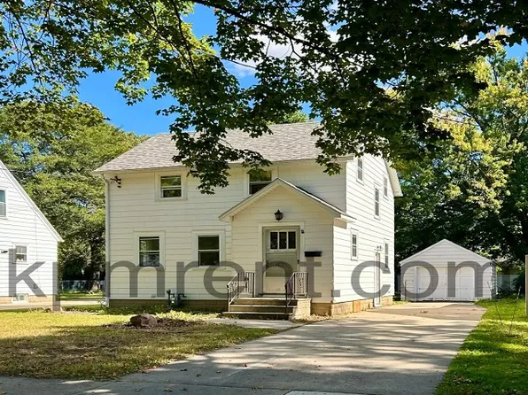 1206 10th St NW, Austin, MN 55912