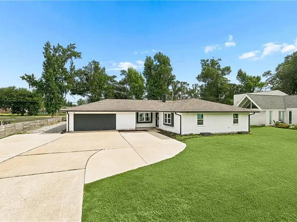 24 W Levert Dr, Luling, LA 70070