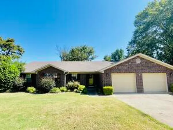 (undisclosed Address), Russellville, AR 72801
