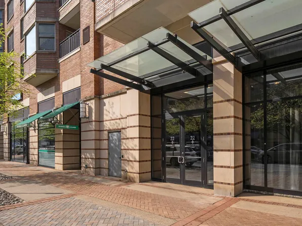 22 Avenue At Port Imperial image 1 of 27