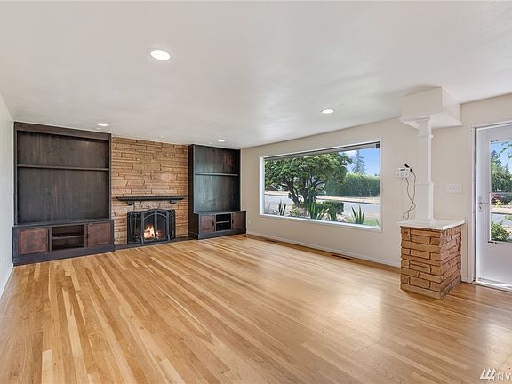3rd image of 5615 N 18th St