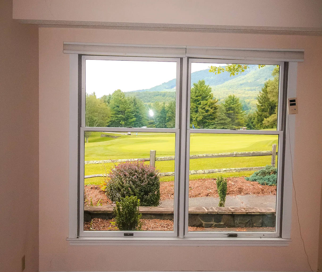 Roland/144-B Heathstone Court - 1 — Photo 4