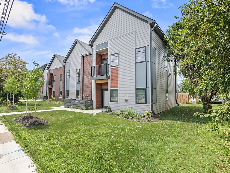 822 Dr Martin Luther King Jr St #A — Photo 2
