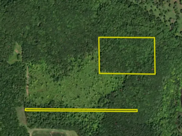 Tierney Dr, Saint Charles, MN 55972