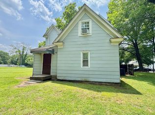 707 2nd Ave APT B, Lawrenceville, VA 23868