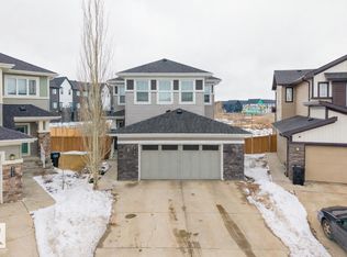 4917 Charles Point SW, Edmonton, AB T6W 3H1