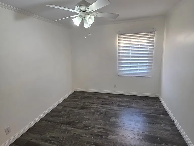 11324 Whitley St — Photo 16