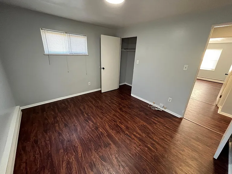 3202 McArthur Dr — Photo 18