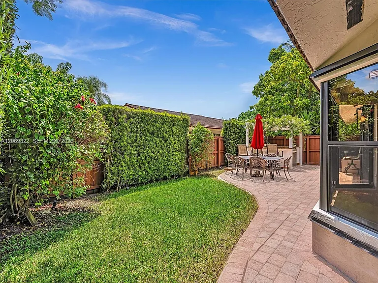7457 SW 112th Pl — Photo 20