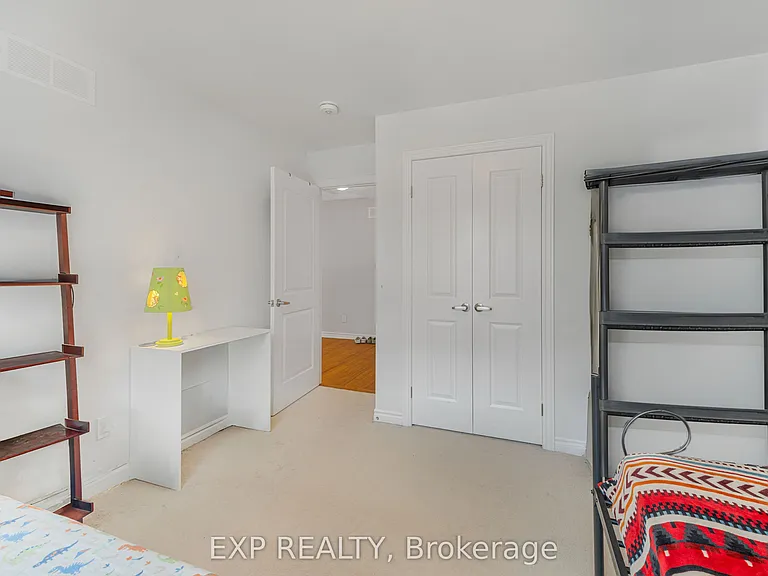 5672 Dorchester Rd #28 — Photo 22