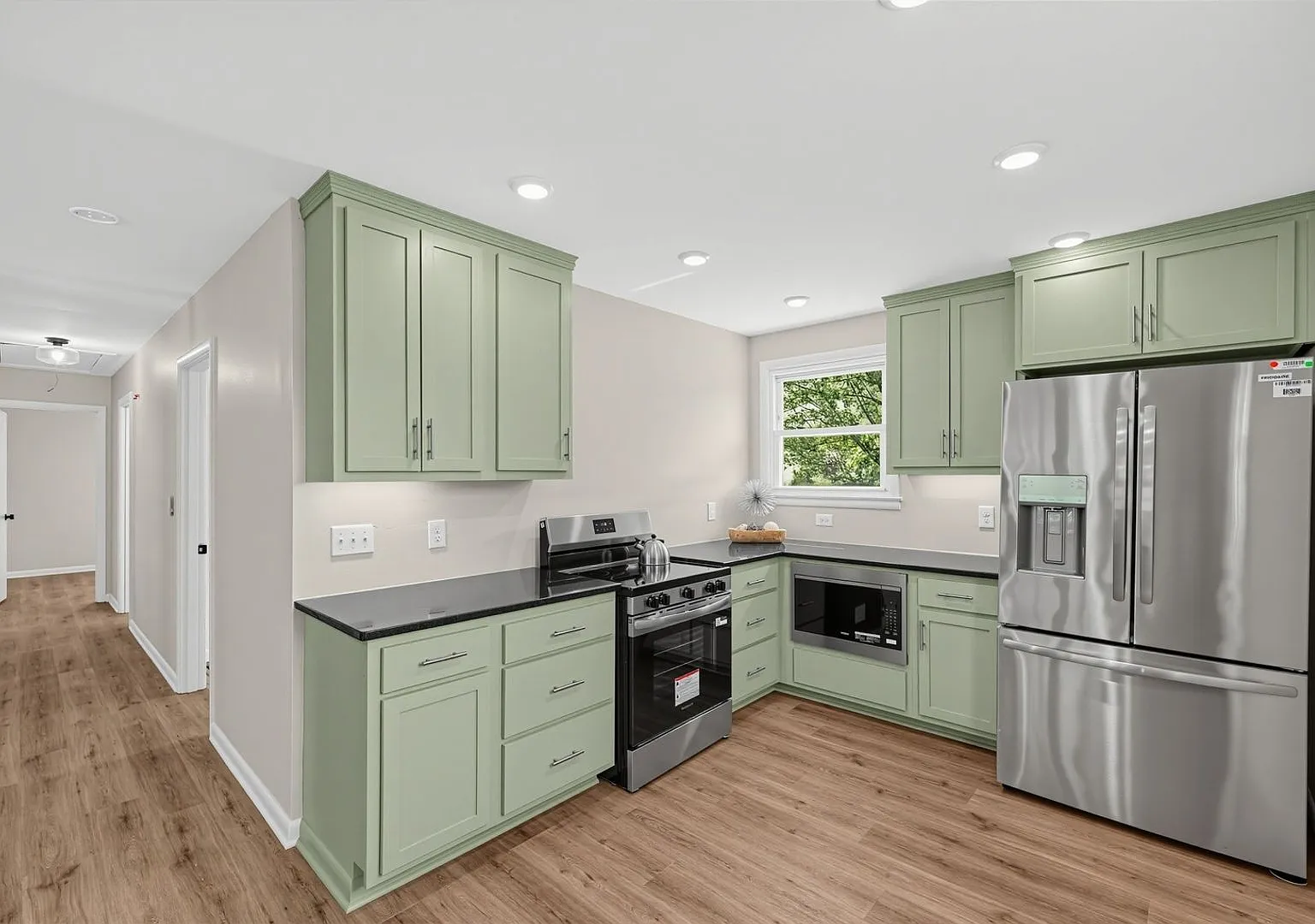 Charming 3BR House in Nashville — Photo 4