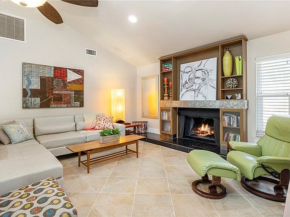 5th image of 1312 Jambalana Ln