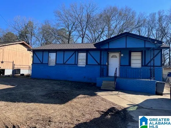 520 Brewer Dr, Bessemer, AL 35020