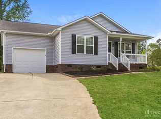 970 Avery Ct, Concord, NC 28025